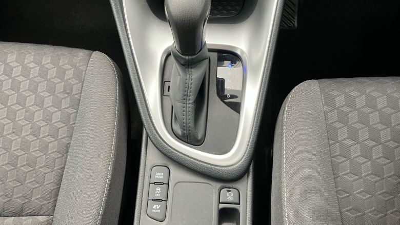 Toyota Yaris 1.5 Hybrid Icon 5dr CVT Hybrid Hatchback